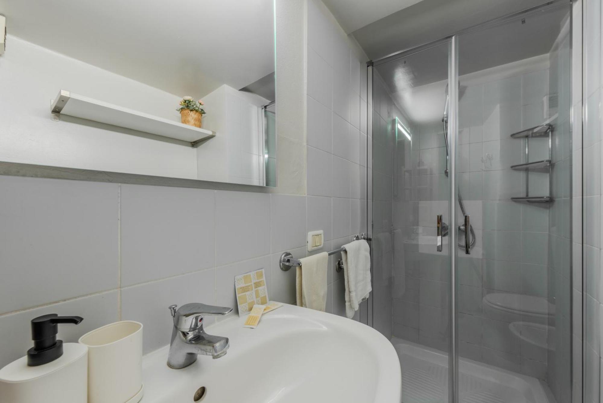 Porta Garibaldi Antique Charm Apartment Milano Ngoại thất bức ảnh